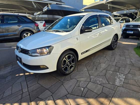 VOLKSWAGEN VOYAGE 1.6 MI SELEÇÃO 8V FLEX 4P MANUAL